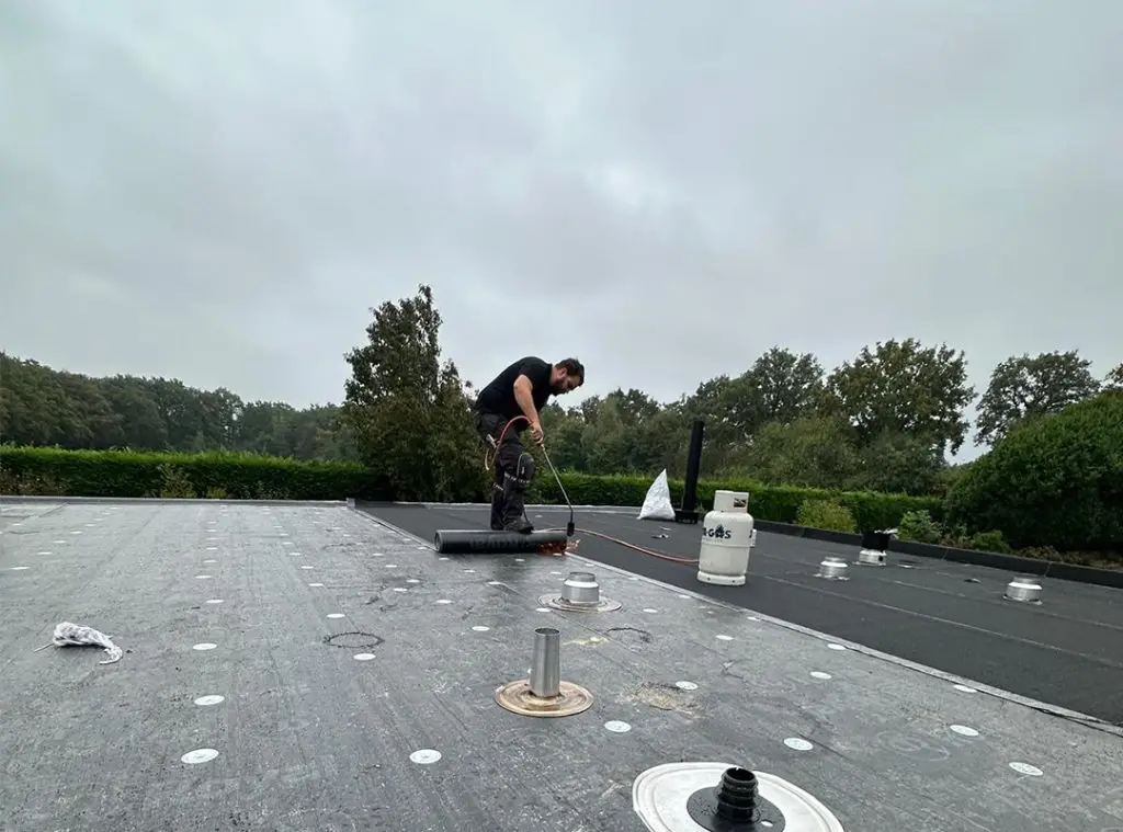Dakdekker Gennep